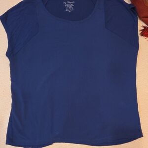 Chico's Navy Short Sleeve Tee